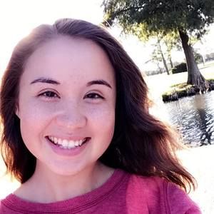 Meet your Posher, Elizabeth